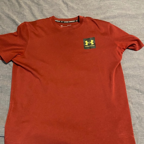 Mens Medium Chinese New Year Under Armour Edition Shirt - Picture 1 of 3
